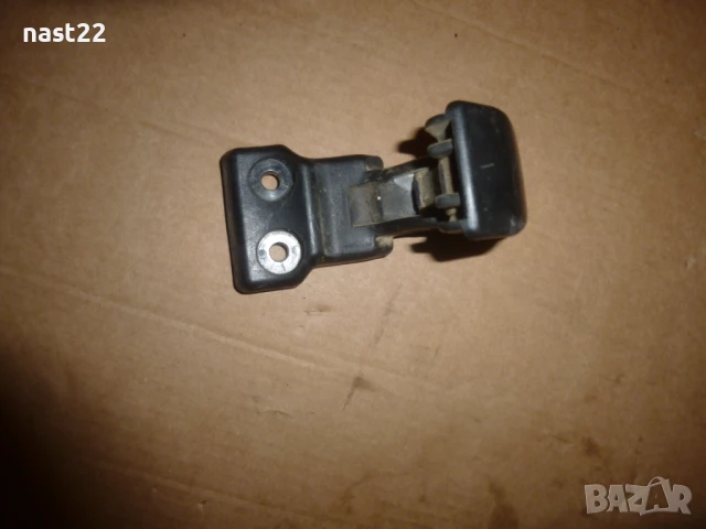 Закопчалка заден прозорец Сузуки Витара-къса база