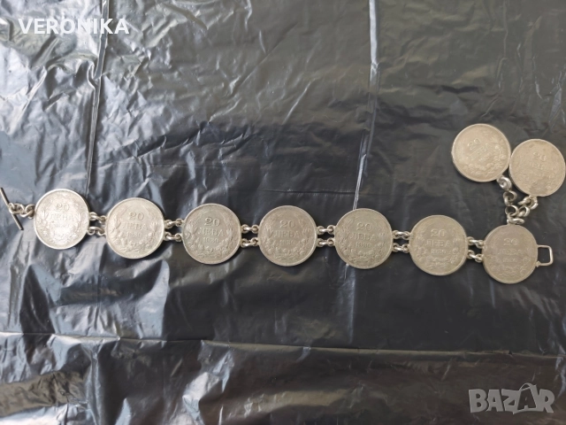 Стара гривна от сребърни Царски монети, снимка 4 - Гривни - 52790761