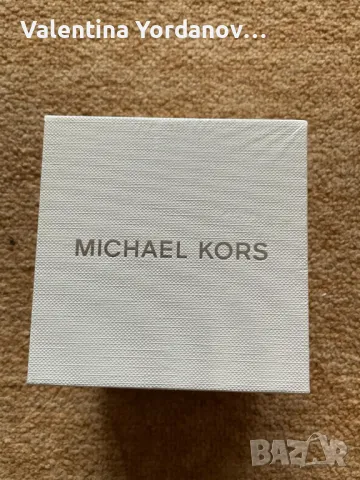 Oригинален Michael Kors часовник с ПОДАРЪК гривна, снимка 2 - Дамски - 50041257