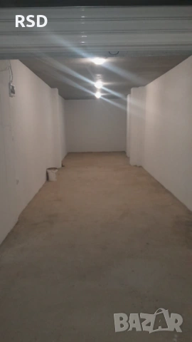 Двоен гараж под наем-33 кв.м.