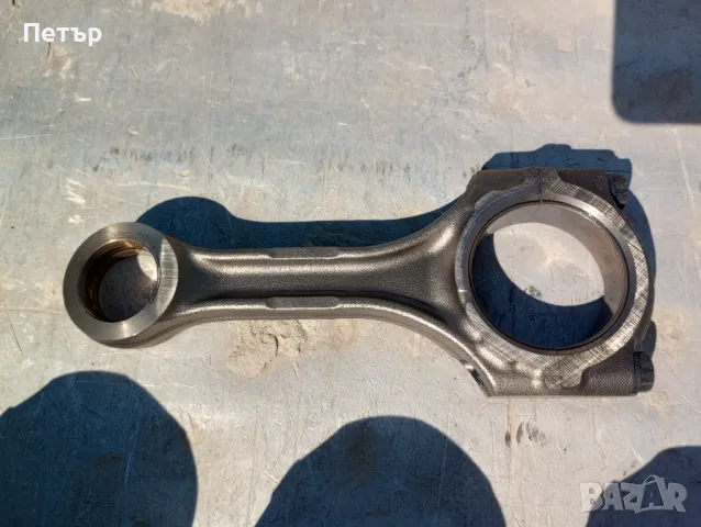 Биела тойота Авенсис Корола версия рав 4 2.2дизел код мотор 2AD