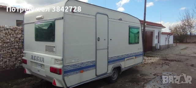 Продавам перфектна каравана ADRIA UNICA 391, снимка 3 - Каравани и кемпери - 52595842