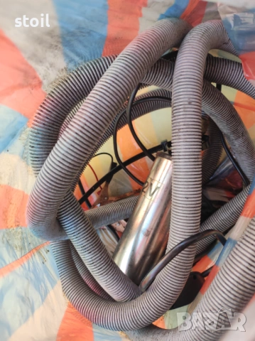 помпа на 12 волта с маркуч, снимка 2 - Други машини и части - 53886302