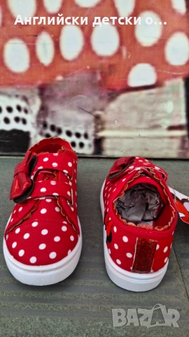 Английски детски кецки с Мини Маус, снимка 8 - Детски гуменки - 54333502