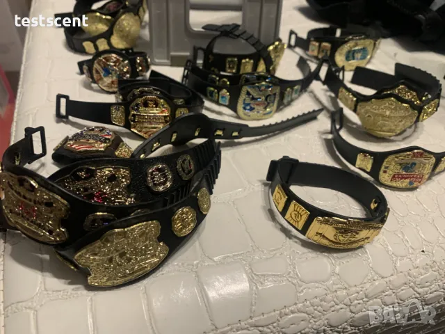 Шампионски колани пояси за WWE екшън фигурки action figure title belts championships вие си избирате, снимка 2 - Фигурки - 48747424