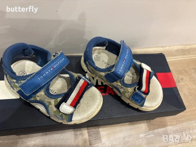 Сандали Tommy Hilfiger, снимка 2 - Детски сандали и чехли - 50532754