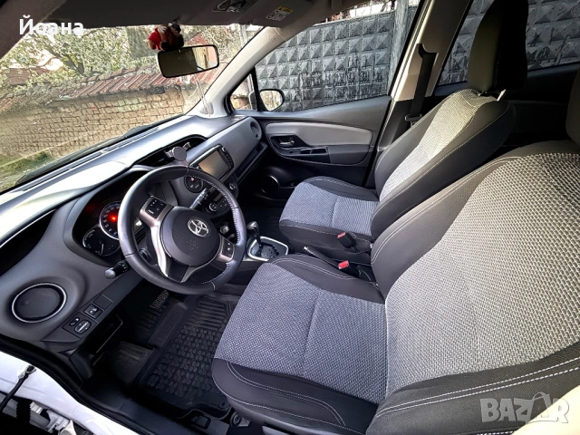 Toyota Yaris 1.5 Hybrid, автоматик, 150  000  км, сменена хибридна батерия, EURO 6, снимка 10 - Автомобили и джипове - 54241407