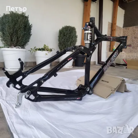 Рамка Raleigh Nomad M , снимка 6 - Части за велосипеди - 49527352