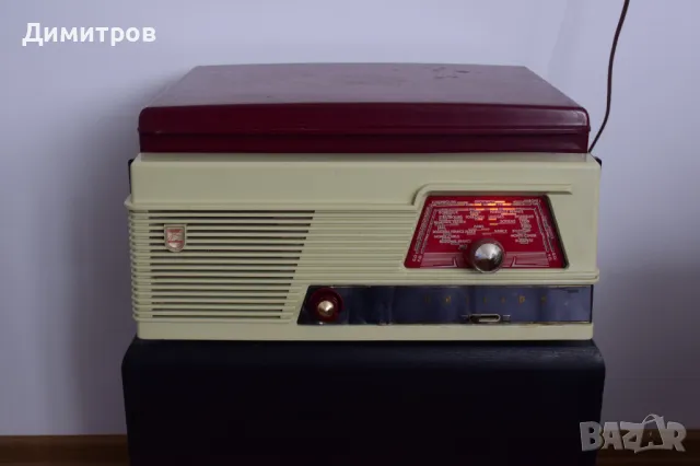 Грамофон Philips H3F74A