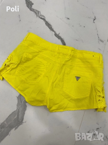 Къси панталонки Guess, снимка 3 - Къси панталони и бермуди - 51458508