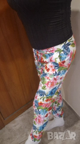 Дамски флорален летен панталон, снимка 5 - Панталони - 54062742