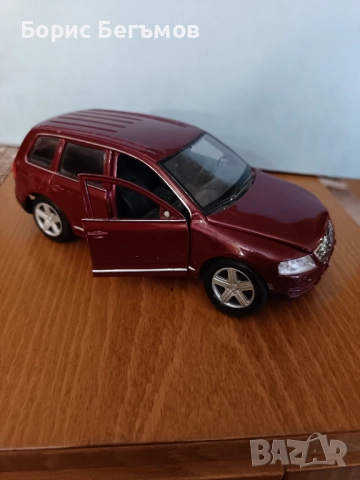 Количка Фолксваген Bburago 1/24, Volkswagen Touareg