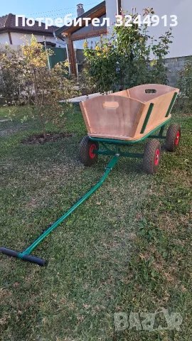 Чисто нова традиционна немска ръчна количка (тип Bollerwagen)