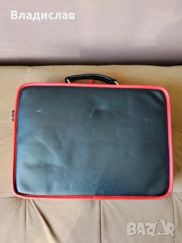 Кожена чанта за лаптоп до 15.6 инча, снимка 3 - Лаптоп аксесоари - 52935655