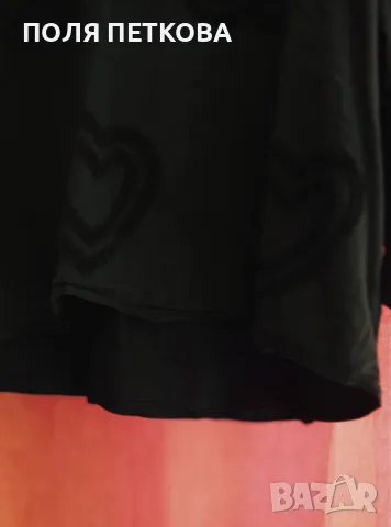 Черна блуза с пухкави сърца, снимка 4 - Блузи с дълъг ръкав и пуловери - 48095281