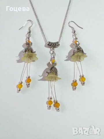 Прелестен комплект бижута с цветя,  жълт Авантюрин и жълт седеф и красиви орнаменти в цвят Сребро , снимка 2 - Бижутерийни комплекти - 38958081