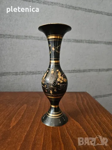 Индийска месингова вазичка 