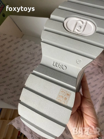 Сникърси Liu Jo Eva 02, бели - 39 номер, с дефект, снимка 16 - Маратонки - 53344284