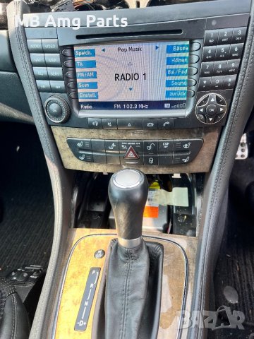 W219 W211 Медия управление махагон алкантара , снимка 2 - Части - 42438309