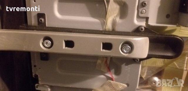 Стойкa за телевизор PHILIPS телевизор 37PFL7666H/12, снимка 2 - Части и Платки - 30787382