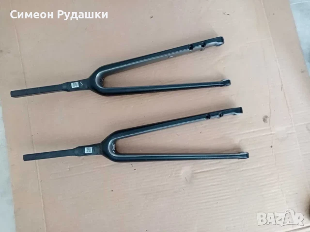 Карбонови вилки BMC (Carbon Fork) Black and Grey
