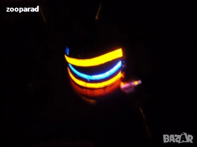 Светещи LED нашийници, размери ХS,S,M,L,XL , снимка 2 - За кучета - 52672448