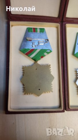 Комплект орден за военна доблест и заслуга, снимка 5 - Антикварни и старинни предмети - 44438470