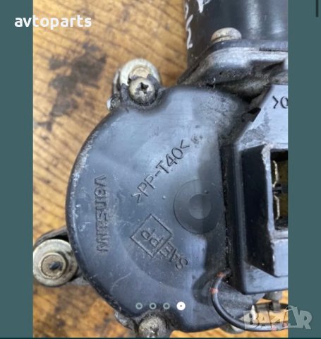 Mazda 323 2000година мотор предни чистачки, снимка 4 - Части - 40460235