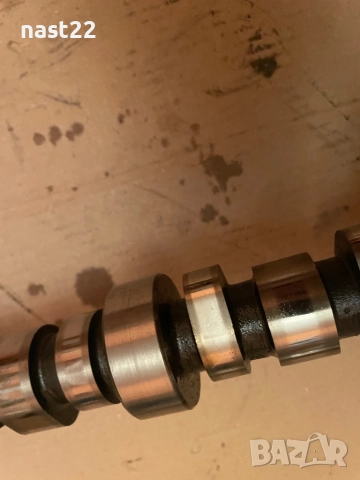 Разпределителен вал Грейт Уол Ховър 2,4 бензин, снимка 3 - Части - 51893760