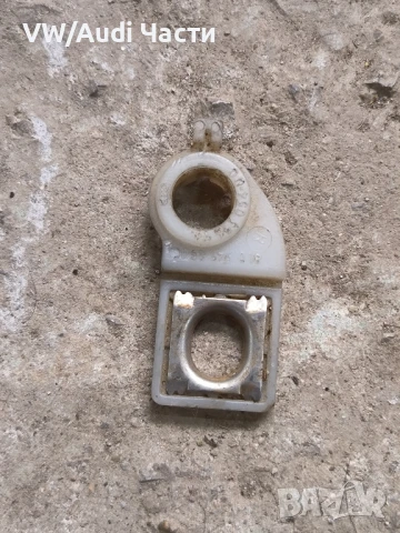 Щипка фар фарове за Ауди А3 С3 Audi A3 S3 8L 8L0941454 / 8L0 941 454, снимка 2 - Части - 50608177