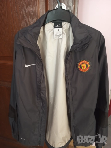 Ветровка Manchester United 