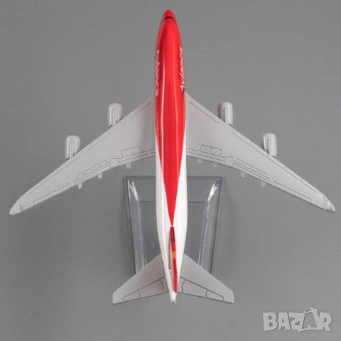 Боинг 747 самолет модел макет Avianca метален B747 пътници полет лайнер презокеански, снимка 3 - Колекции - 42897652