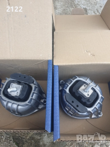 Томпони задни за двигател бмв е87