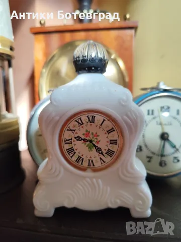 много стари шишета от парфюм , снимка 2 - Други ценни предмети - 50423561