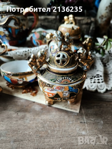 Японски порцеланов комплект – Satsuma , снимка 4 - Антикварни и старинни предмети - 51972671