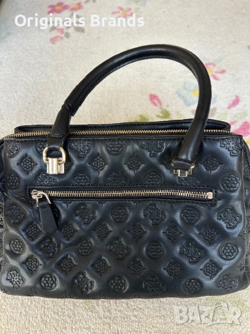 ❤️Страхотна чанта, оригинална на GUESS!❤️, снимка 3 - Чанти - 54147263