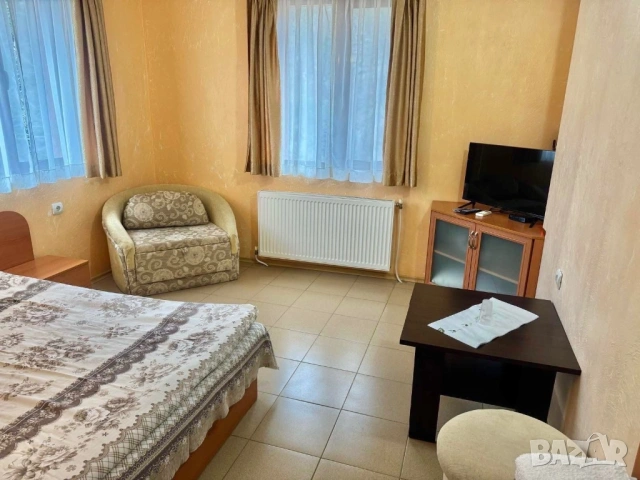 Къща за гости Слънчев ден, снимка 4 - Стаи под наем - 53918238