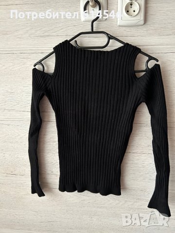 Черен пуловер Forever21, снимка 5 - Блузи с дълъг ръкав и пуловери - 39734586