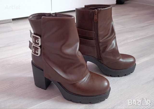 Нови удобни боти в кафяво, снимка 3 - Дамски боти - 52956208