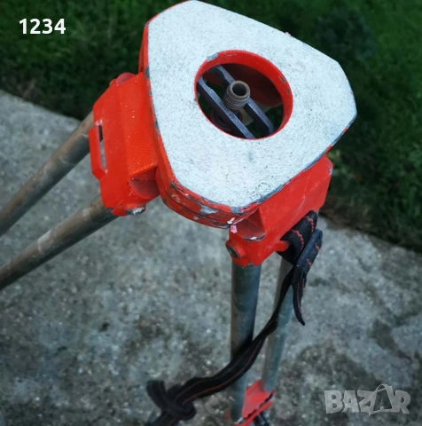 алуминиев трипод стенд за оптичен нивел (стойка) геодезическа тринога  , снимка 2 - Други инструменти - 52896604