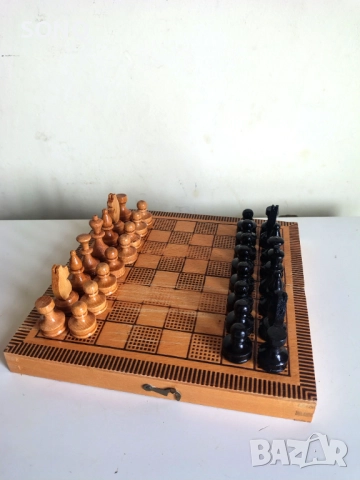 Страхотен Стар Дървен Шах, снимка 2 - Антикварни и старинни предмети - 52787331