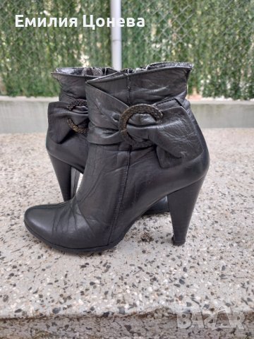 Боти естествена кожа , снимка 2 - Дамски ботуши - 42778388