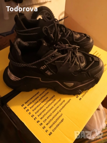 Спортни обувки 40, снимка 6 - Маратонки - 52773363