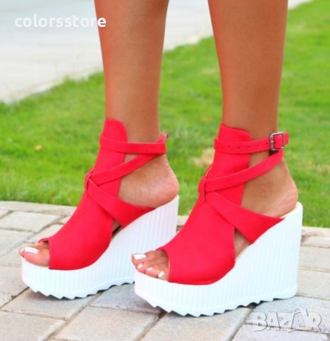 Сандали на платформа - червен велур - 9105