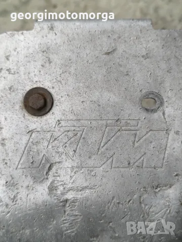 Тава за ktm не се знае от какъв модел е 