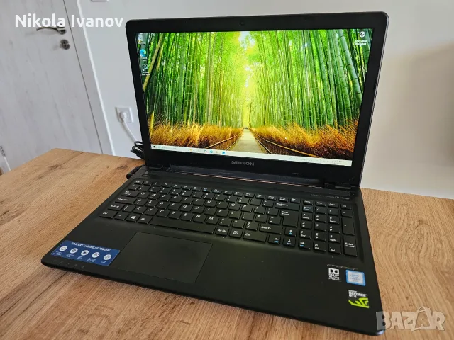 Лаптоп Medion Erazer P6661 15.6 (intel i5-6200U 2.80Ghz / GTX 950M 4GB / 8GB RAM / 480GB SSD / FHD)
