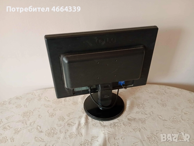 Монитор LG FLATRON W1942S 19' 60HZ 1440x900, снимка 6 - Монитори - 52586063