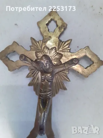 Месингово разпятие, снимка 2 - Антикварни и старинни предмети - 47365813