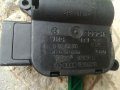 Моторче клапи парно за Ауди А4 Б6 Б7 Audi A4 B6 B7/ 8Е1820511B / 0 132 801 303 , снимка 2