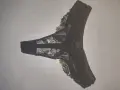 Hunkemaller M Черна полупрашка с зелена бродерия , снимка 6